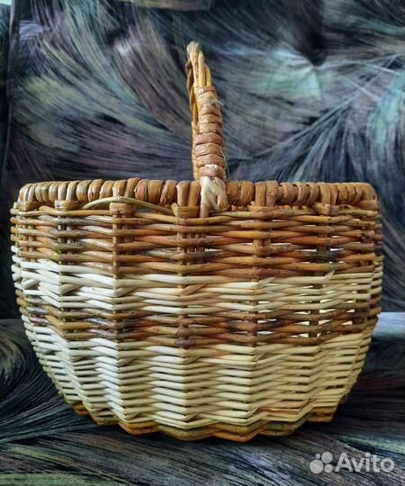 Корзина плетеная