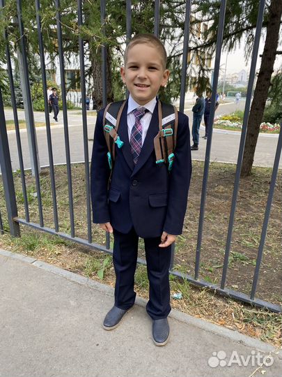 Школьный костюм для мальчика 128