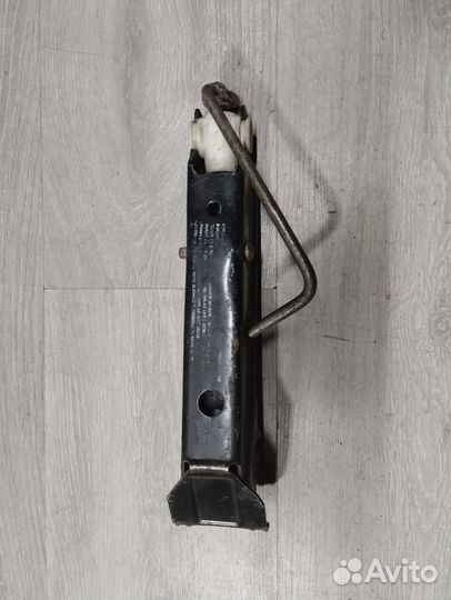 Домкрат штатный Opel Corsa B