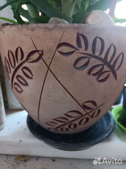 Плошки для цветов разные