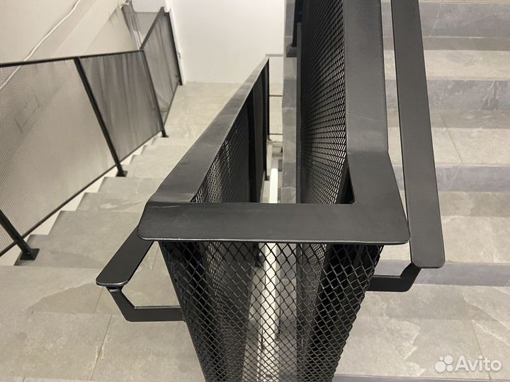 Изготовление металлических лестниц, перил