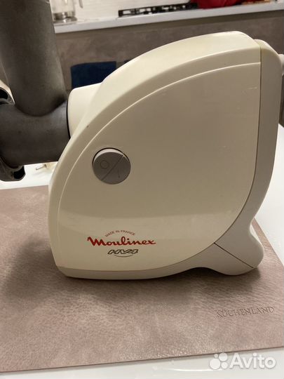 Мясорубка электрическая moulinex