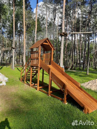 Зимняя горка, деревянная горка