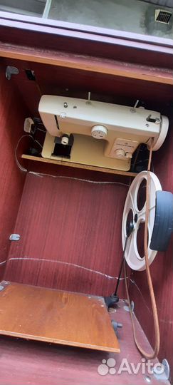 Швейная машинка бу
