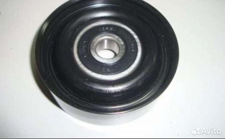 Шестерни, помпа, опора двигателя