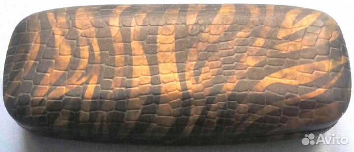 Футляры для очков