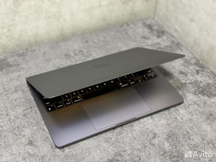 MacBook Pro 13