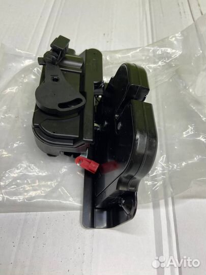 Замок багажника мерседес 639 Mrrcedes w639 vito