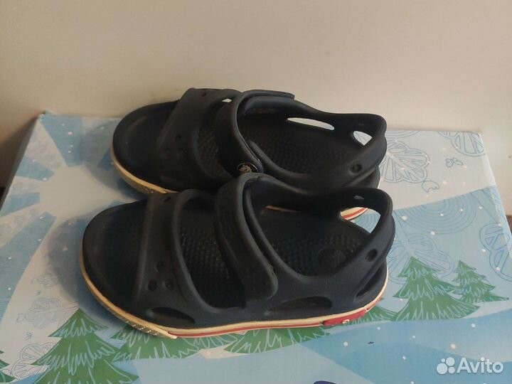 Сандалии crocs c6