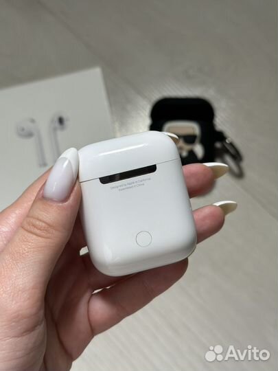 Беспроводные наушники apple airpods 2