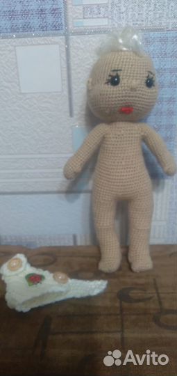 Вязаный пупс