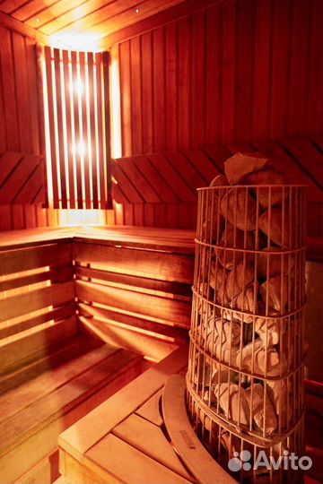 Баня сауна с джакузи и караоке