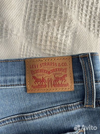 Шорты женские levis 29