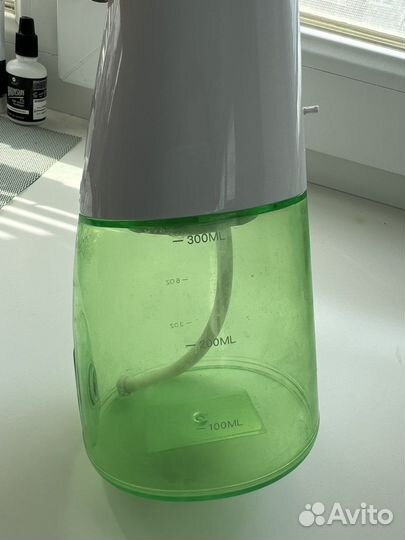 Электрическая зубная щетка