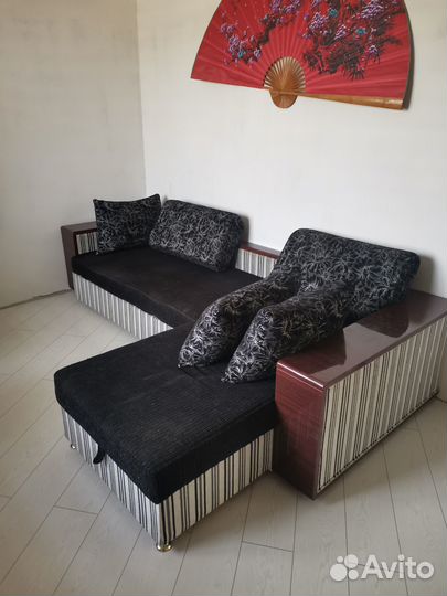 Продам угловой диввн, пр-во Китай, 2-86 на 1-75