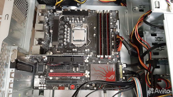 Материнская плата Asus Maximus III Gene+Xeon X3470