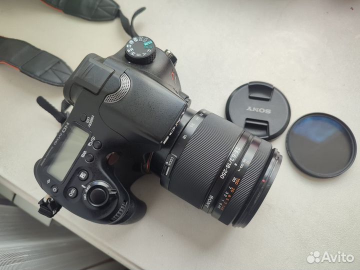 Фотоаппарат Sony Alpha 77 SLT-A77V