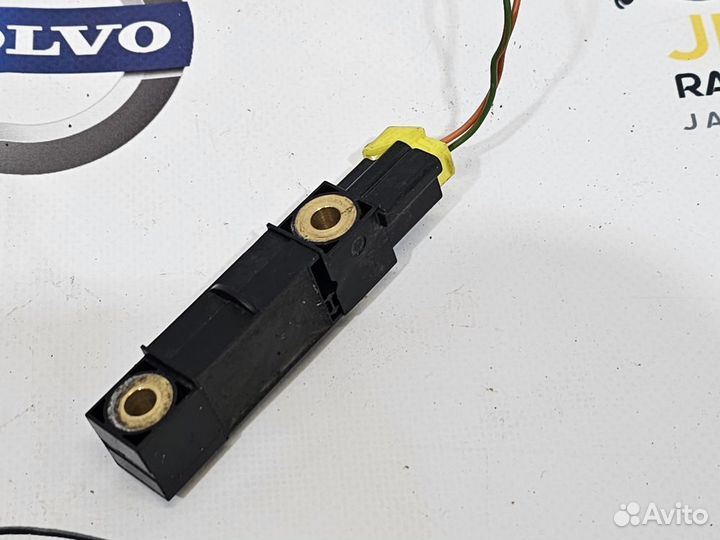 Датчик удара Volvo S60 S80 XC70 V70 1998-2007