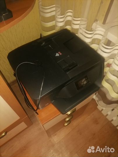 Монитор Lenovo