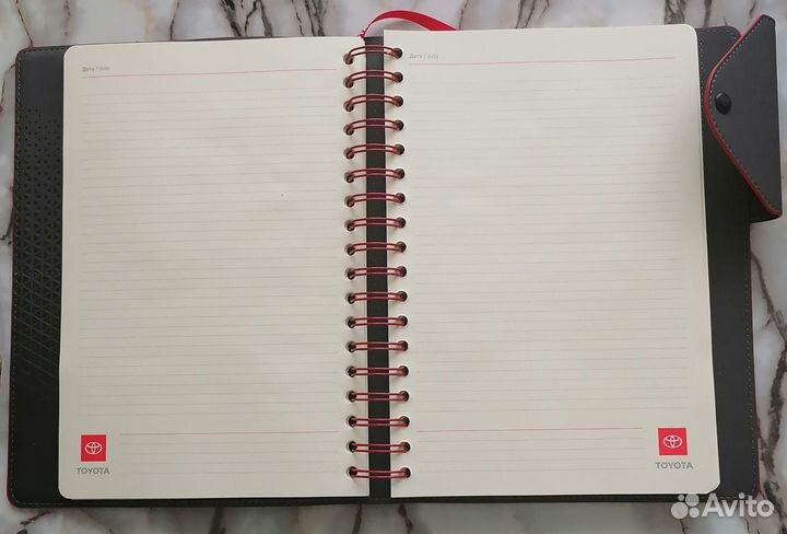 Ежедневник toyota