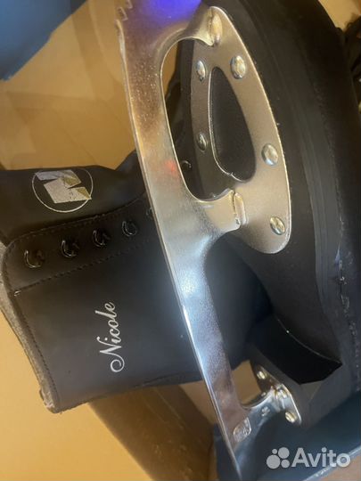 Коньки фигурные 39 размер