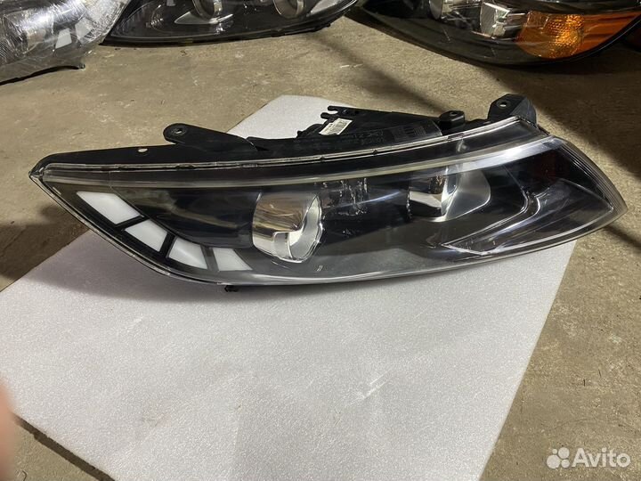 Фара правая KIA Optima 3 (TF) галоген