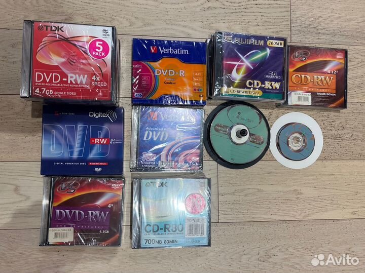 Болванка новая пакетом DVD RW, DVD R, CD RW, CD R