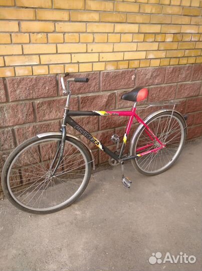 Велосипед взрослый 28 в отличном состоянии