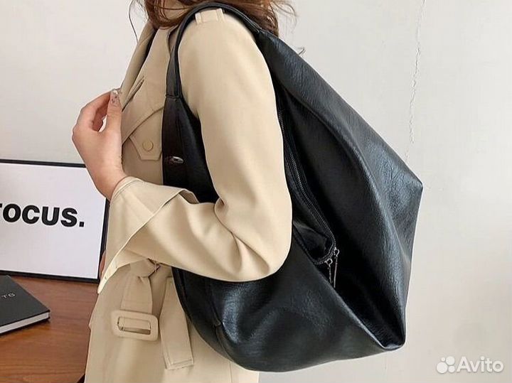 Новая черная кожаная сумка-мешок шоппер