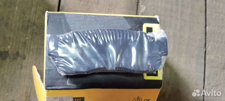 Колодки тормозные передние ниссан Blitz BB0110