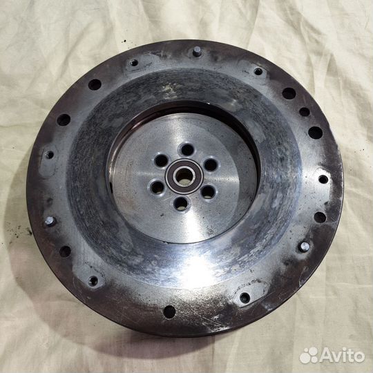 Маховик 4d56