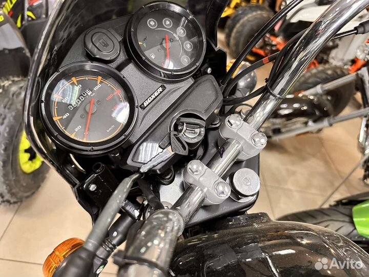 Мотоцикл bajaj Boxer 150 UG