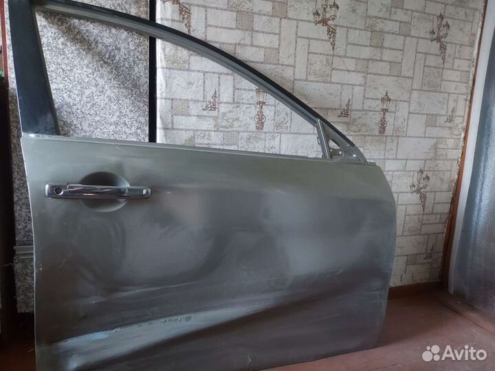 Дверь передняя правая ниссан альмера G15