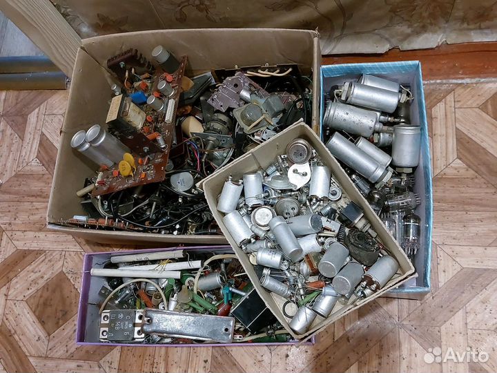 Теле и радиодетали