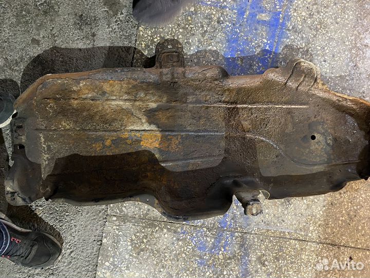 Защита бака Range Rover Sport L320