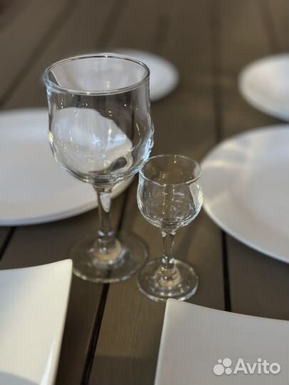 Бокалы рюмки