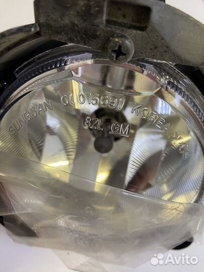 Фара противотуманная левая Chevrolet Cruze