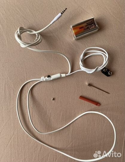 Микронаушник