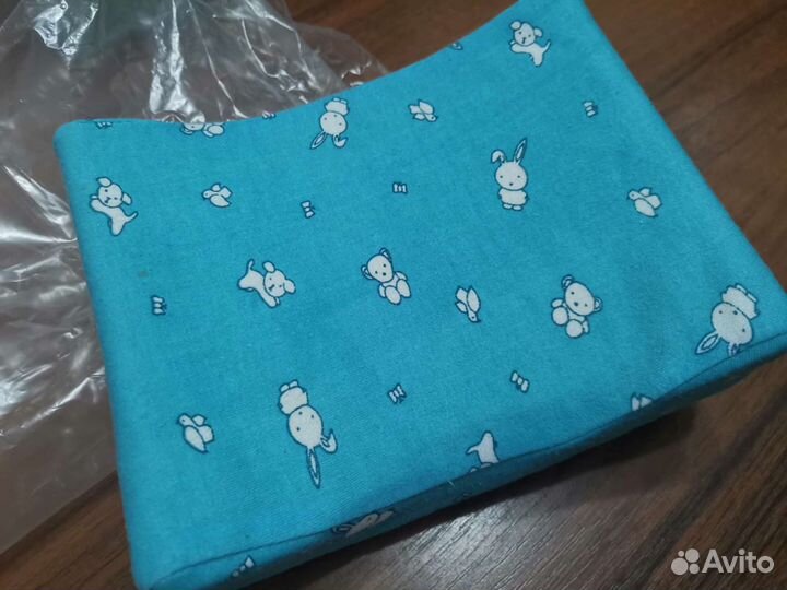 Ортопедическая подушка для кормления новорожденных