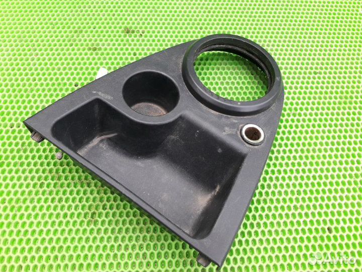 Подстаканник Ford Fusion хетчбек fxjc 2006