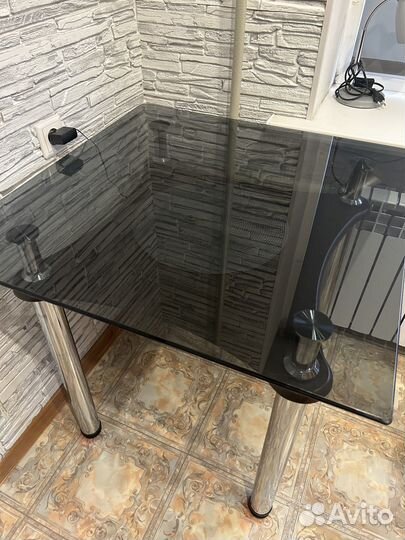 Кухонный стол бу