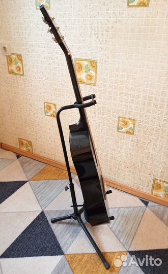 Акустическая гитара + аксессуары