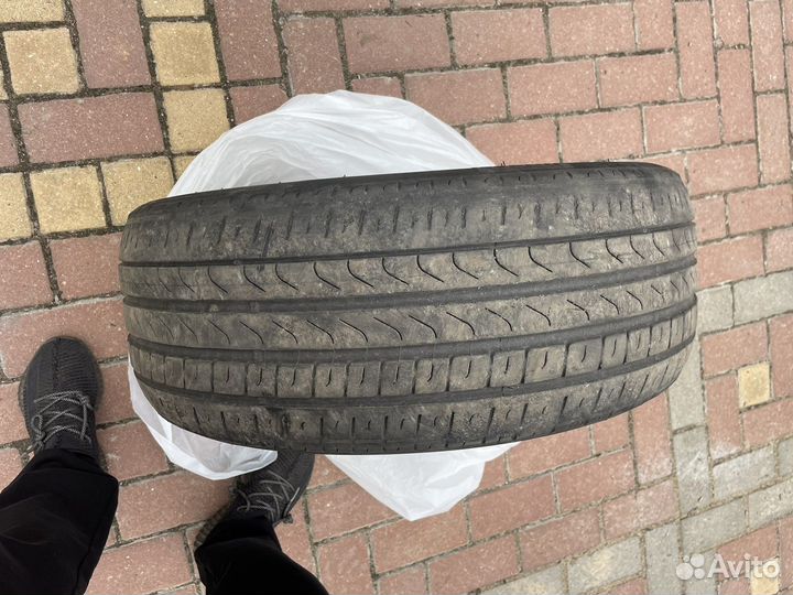 Pirelli Cinturato P7 255/40 R18