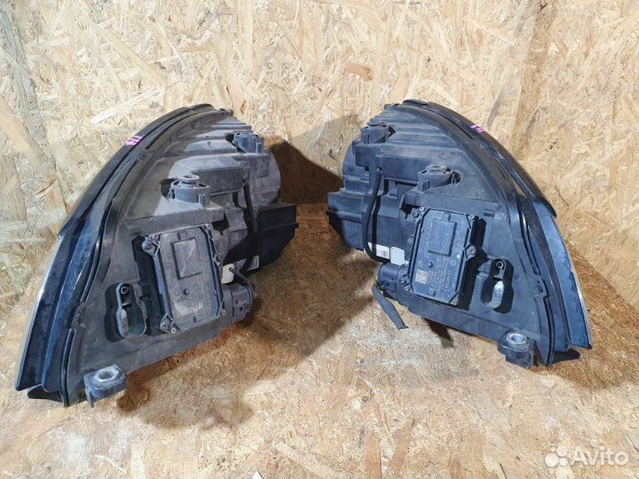 Фара передняя Volkswagen Touran 2 1.4 CAV