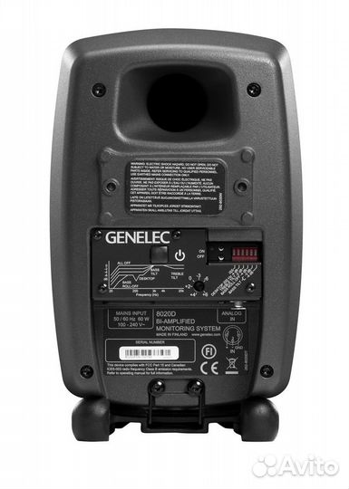 Студийный монитор Genelec 8020DPM