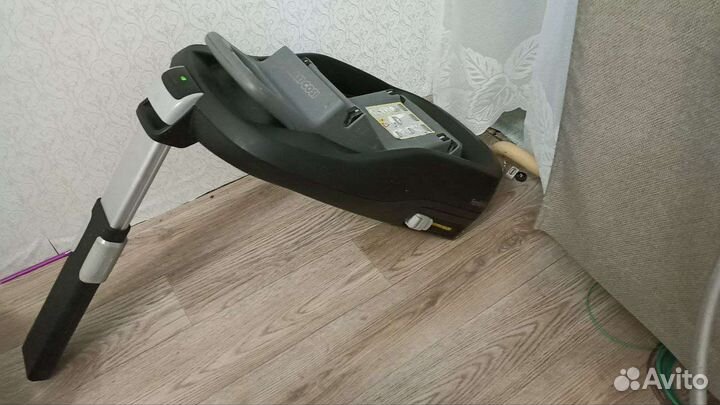 Детское автокресло от 0 maxi cosi