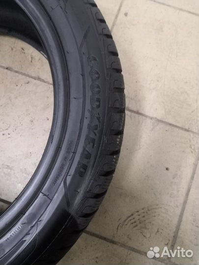 Goodyear UltraGrip Performance+ 225/50 R17 94H
