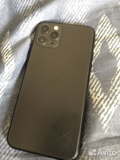 iPhone 11 Pro, 64 ГБ
