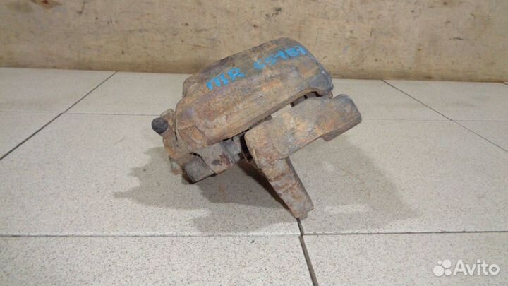 Суппорт передний правый VW Tiguan 1