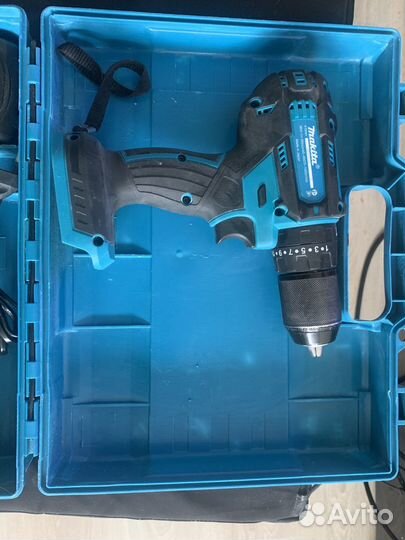 Шуруповерт makita